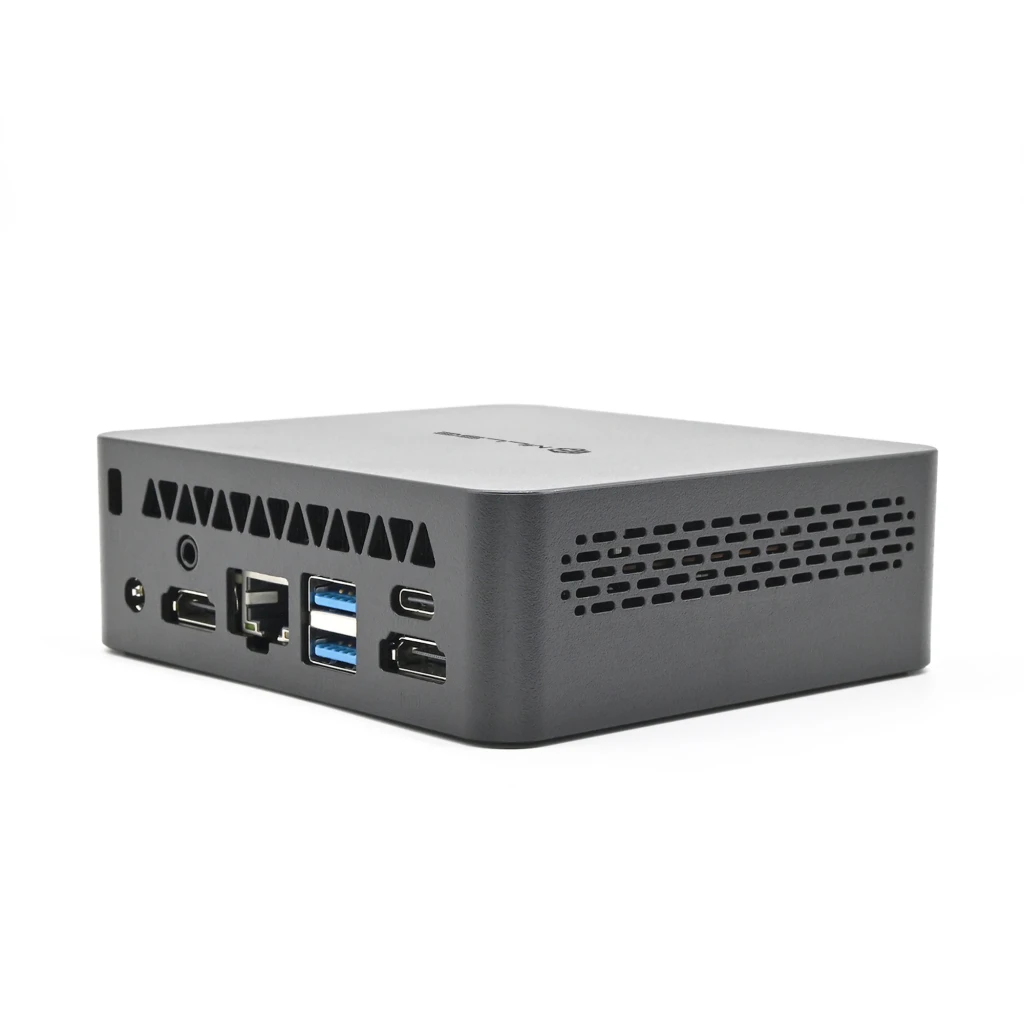 Mini PC MLLSE M3 Pro compacto em alumínio cinza, ventilação lateral, 2 portas USB 3.0 frontais e botão laranja; design minimalista para desktop - Item2