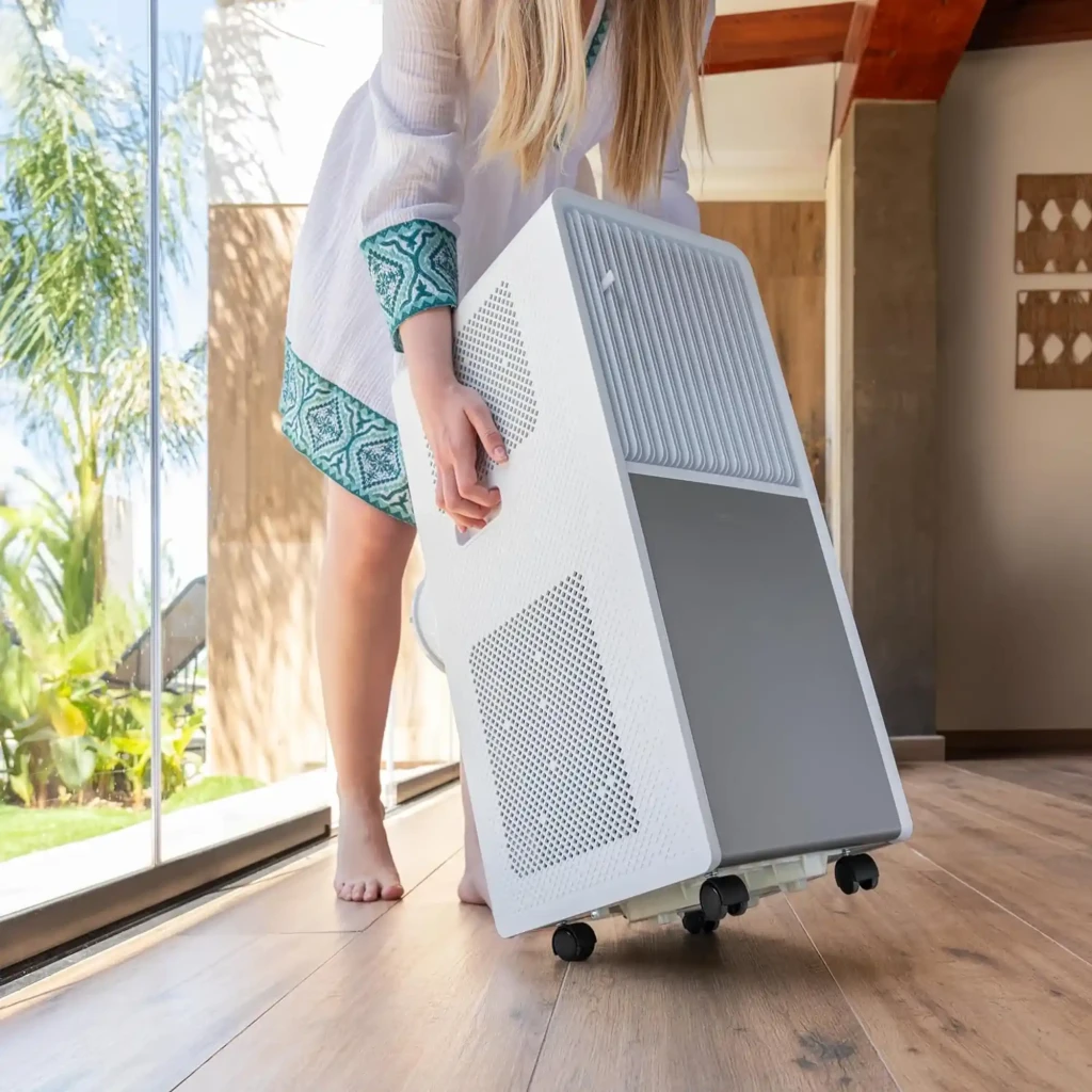 Cecotec ForceClima 9150 Style portátil blanco con panel frontal de rejillas iluminadas, cuerpo compacto con asa lateral y diseño minimalista para 25 m² - Ítem3