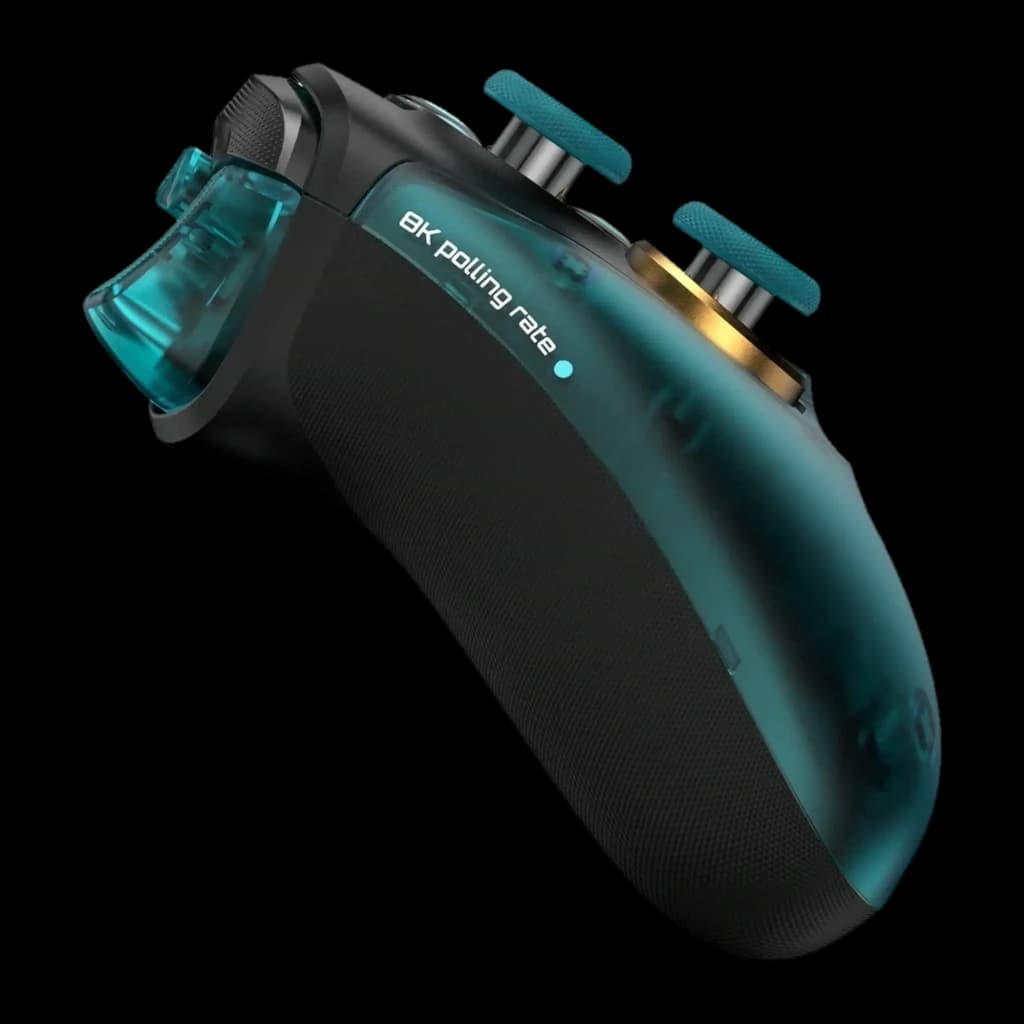 Mando GameSir G7 Pro 8K Aimlabs Edition Cian Inalámbrico con carcasa translúcida cian, gatillos metálicos, sticks con grips azules y agarre texturizado
