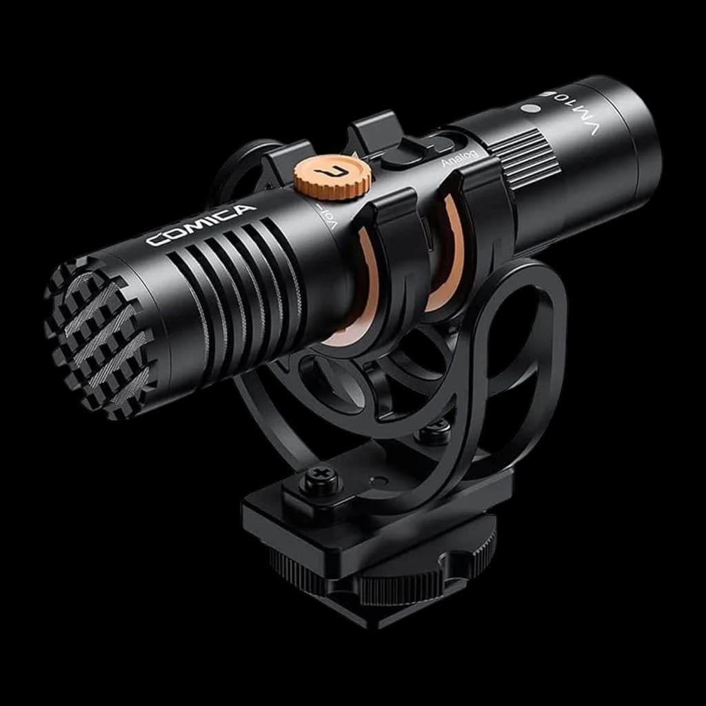 Microphone Comica VM10 à condensateur, cardioïde, corps métal noir, suspensions anti‑choc, molette dorée, sortie USB‑C et jack 3,5 mm, sabot pour