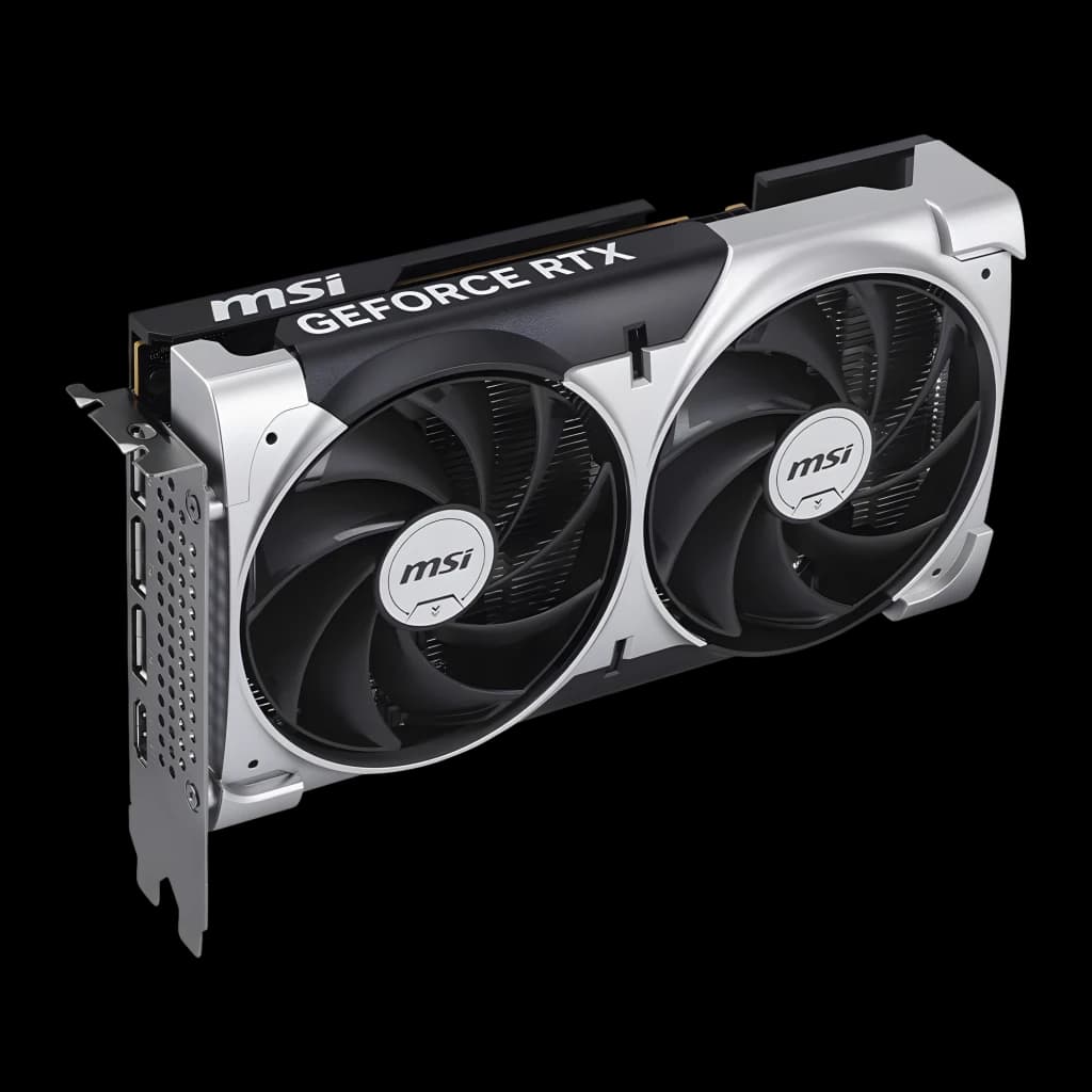 MSI GeForce RTX 5050 Ventus 2X OC 8GB Plata, vista frontal en ángulo: dos ventiladores con logo MSI y bracket lateral visible