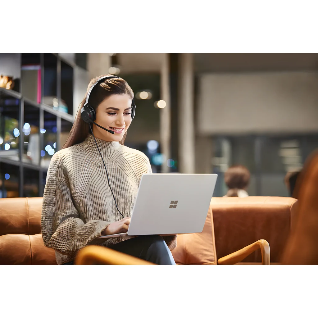 Jabra Evolve2 30 SE USB-C Mono negro, vista frontal: auricular con micrófono articulado y cable USB-C - Ítem4