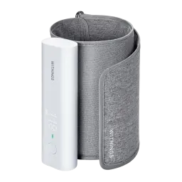 Nokia Tensiomètre BPM Connect Wi-Fi blanc, vue de face: module blanc avec écran LED et brassard gris déplié