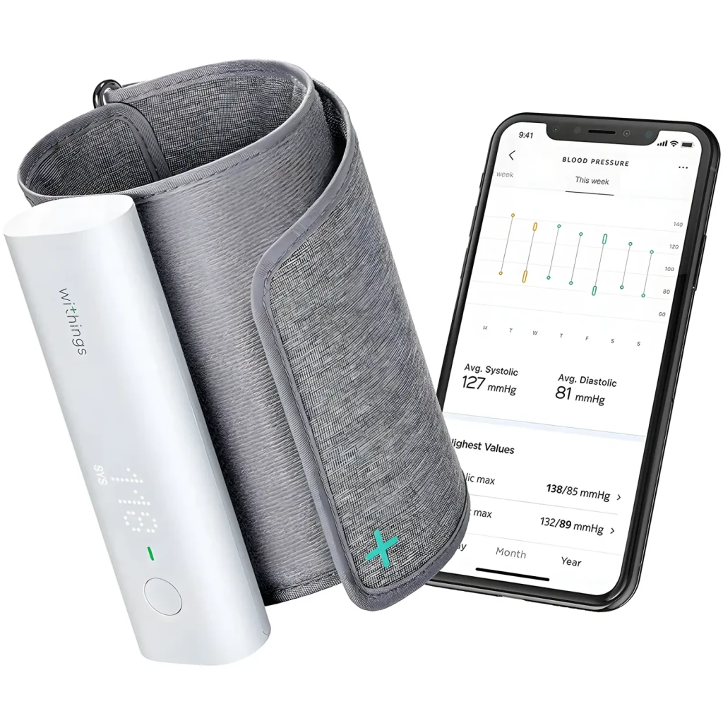 Nokia Tensiomètre BPM Connect Wi-Fi blanc, vue de face: module blanc avec écran LED et brassard gris déplié - Ítem3