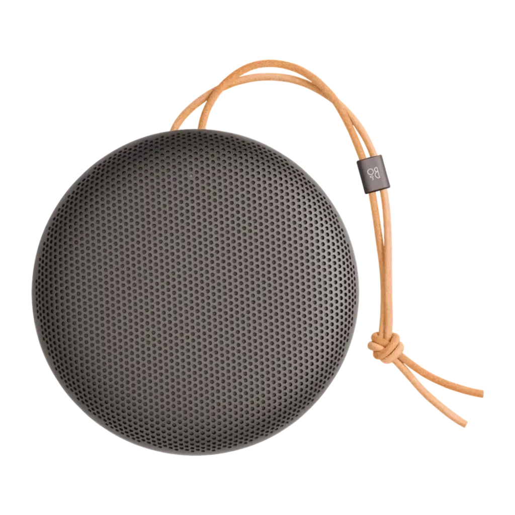Bang & Olufsen Beosound A1 3rd Gen Warm Granite, vista lateral: rejilla perforada, botones de control y cordón de cuero con - Ítem1