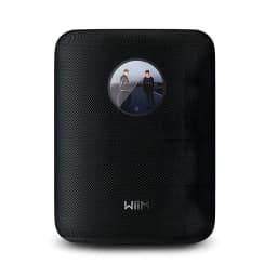 Wiim Altavoz inteligente Sound Negro, vista frontal: rejilla textil, pantalla circular con portada de álbum y logo WiiM