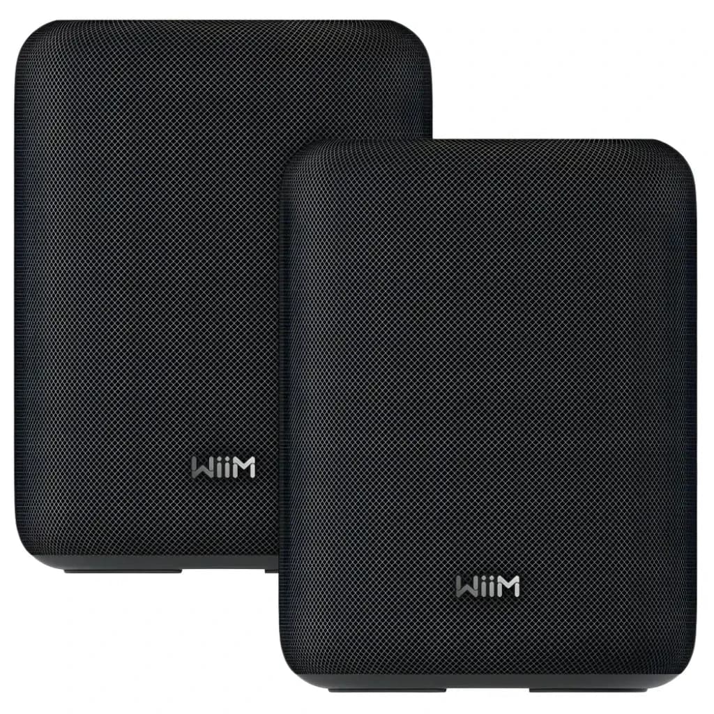 WiiM Sound Lite negro Pack de 2, vista frontal: dos altavoces con rejilla textil negra y logo WiiM centrado