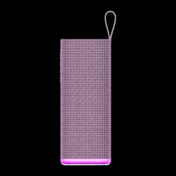 Altavoz portátil púrpura con rejilla textil, correa lateral para colgar y base luminosa rosa; diseño rectangular minimalista y compacto