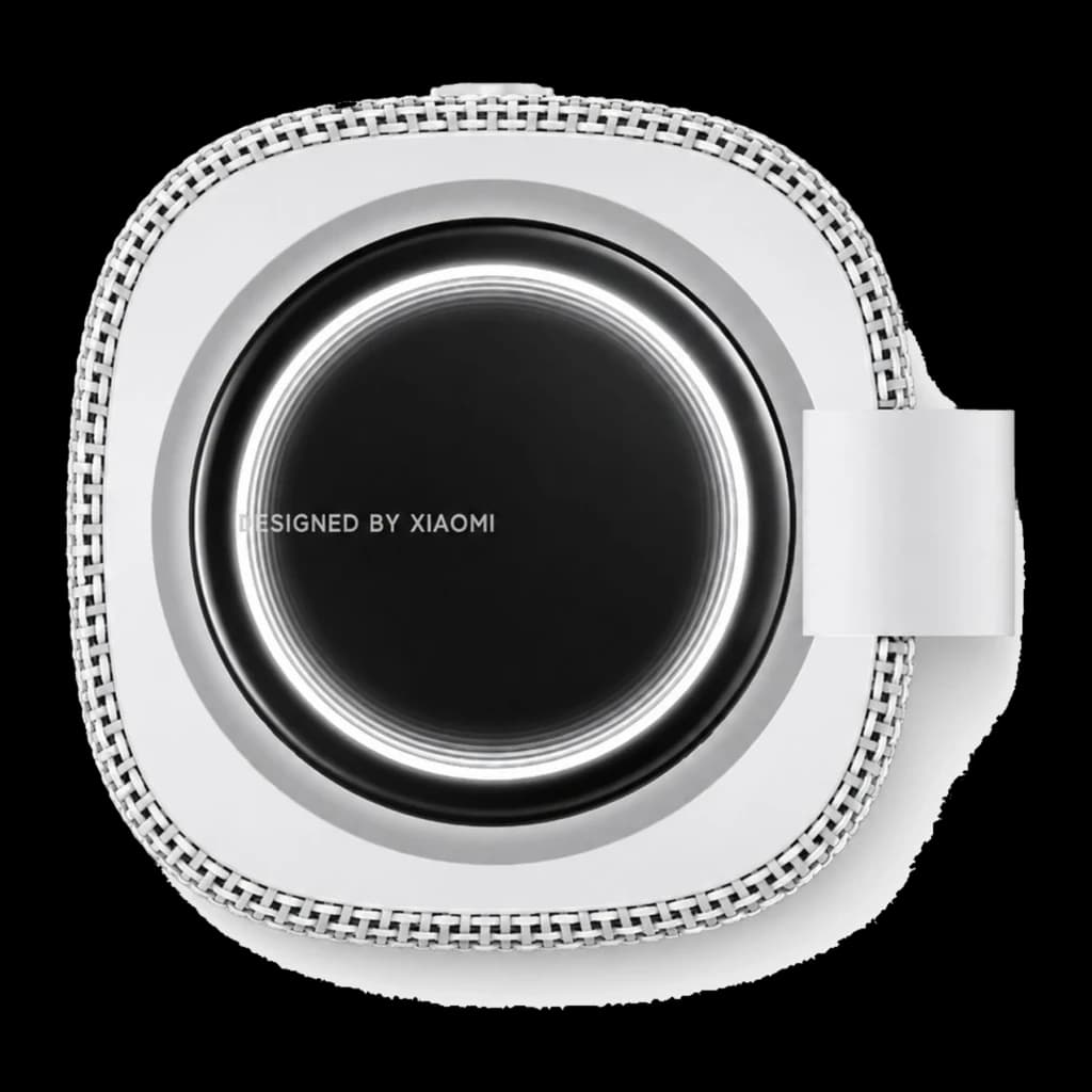 Altavoz Bluetooth Xiaomi Sound Play blanco con rejilla metálica perimetral, aro LED central y correa lateral; diseño compacto, resistente IP68, 18W y 14h de