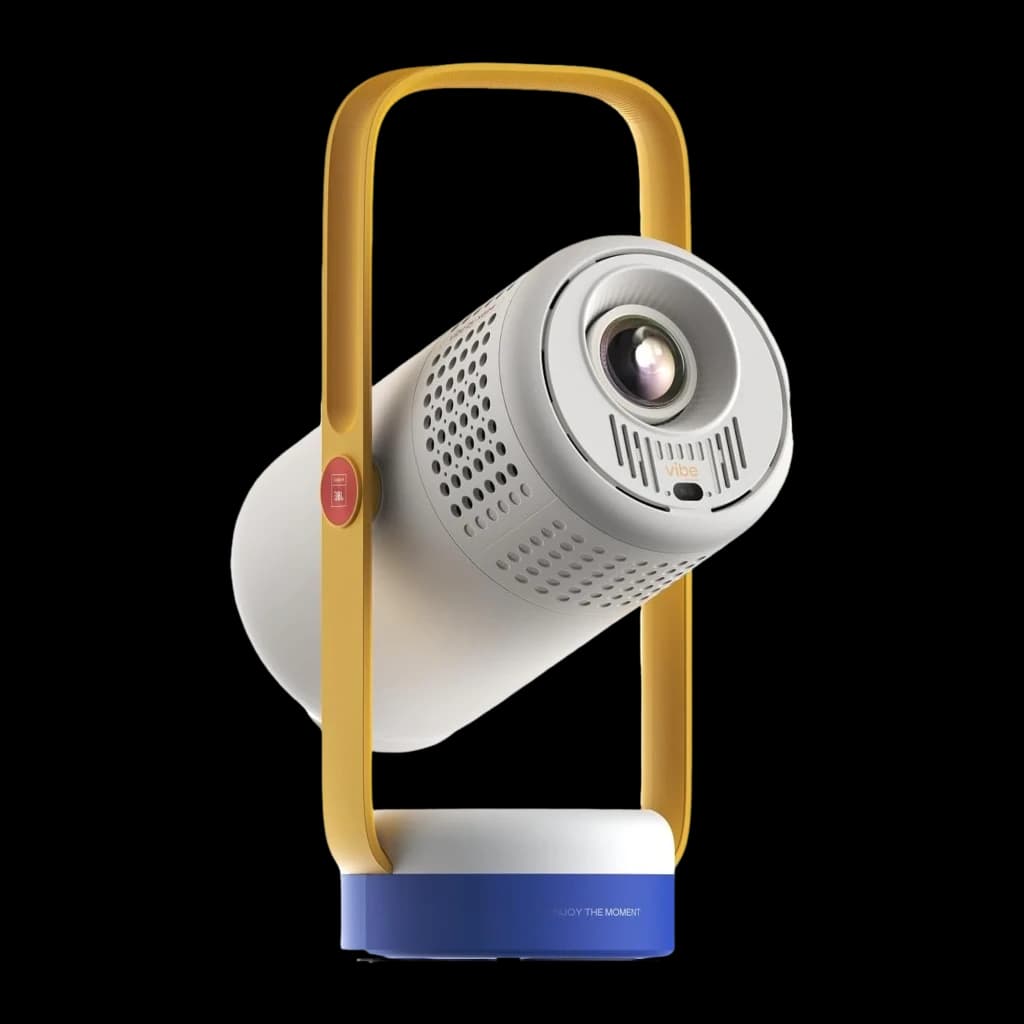XGIMI Vibe One 32GB blanco, vista frontal: lente, asa dorada, base azul y cuerpo cilíndrico inclinado