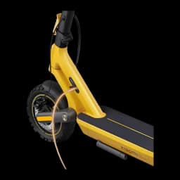 Xiaomi Electric Scooter 6 Ultra GL Noir/Jaune, détail latéral: fourche arrière jaune, pneu tout-terrain avec frein à disque