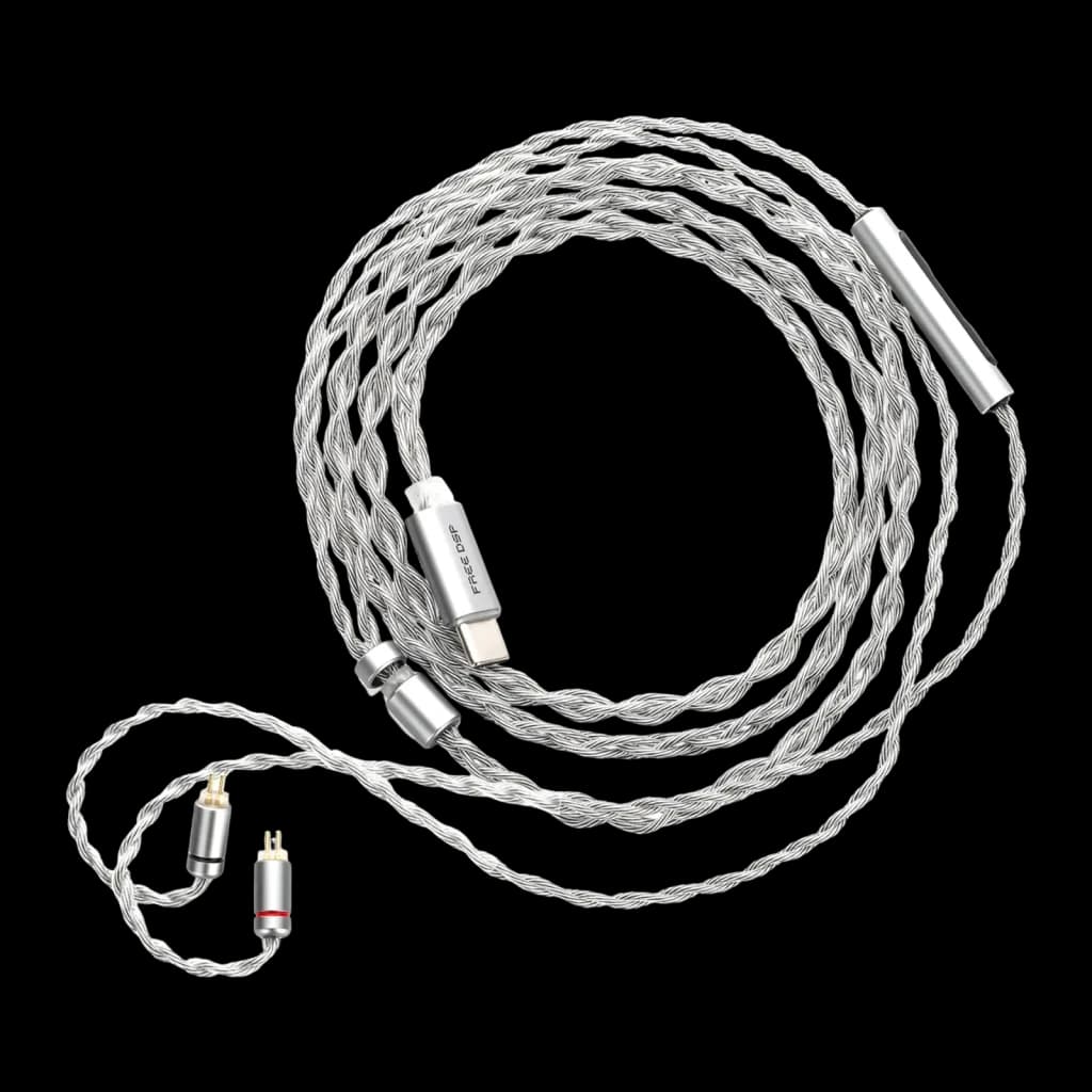 Câble argenté tressé avec connecteur USB C, module cylindrique intégré et terminaisons 2 broches rouge et noire, fini métal brossé élégant