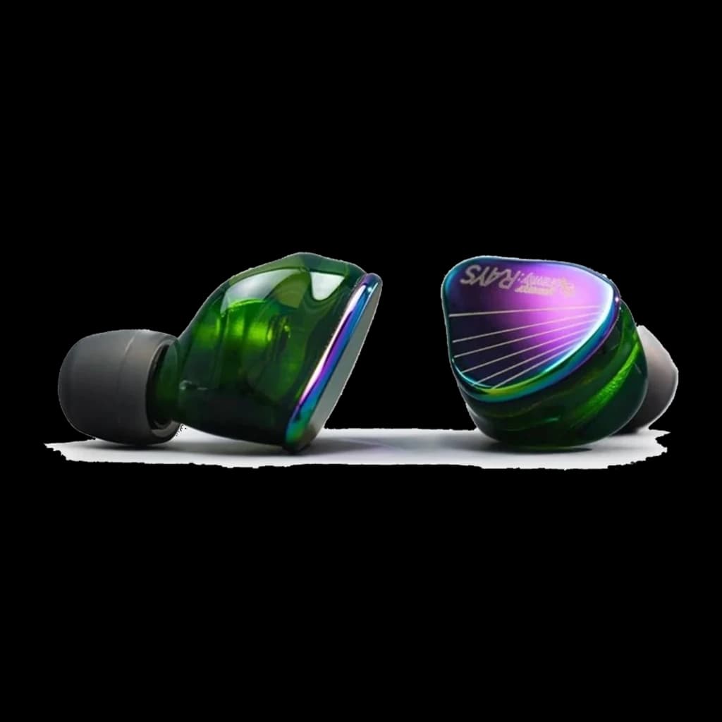 Auriculares Moondrop Rays Gaming In-Ear Monitor con carcasa verde translúcida y panel iridiscente con líneas finas, punta de silicona y diseño ergonómico