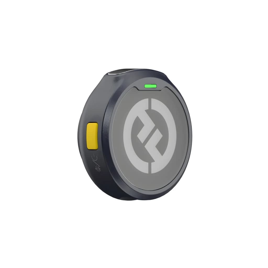 Microphone Hollyland Lark M2 Duo Mobile USB-C Sans Fil à Clip: émetteur rond compact gris, logo central, voyant LED vert, bouton latéral jaune, clip discret