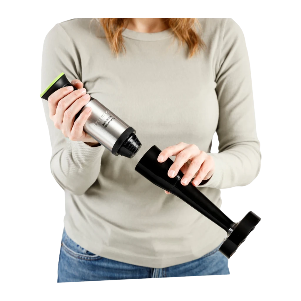 Taurus BAPI 1500W XL Luxe FullSet Inox Negro, vista conjunto: batidora, vaso medidor, varillas, picadora y accesorio - Ítem2