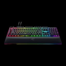 Razer BlackWidow V4 Pro negro, vista frontal en perspectiva: iluminación RGB multicolor en teclas y reposamanos texturizado