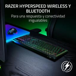 Razer BlackWidow V4 HyperSpeed Inalámbrico Orange Switch naranja, escena gaming: teclado con retroiluminación RGB en
