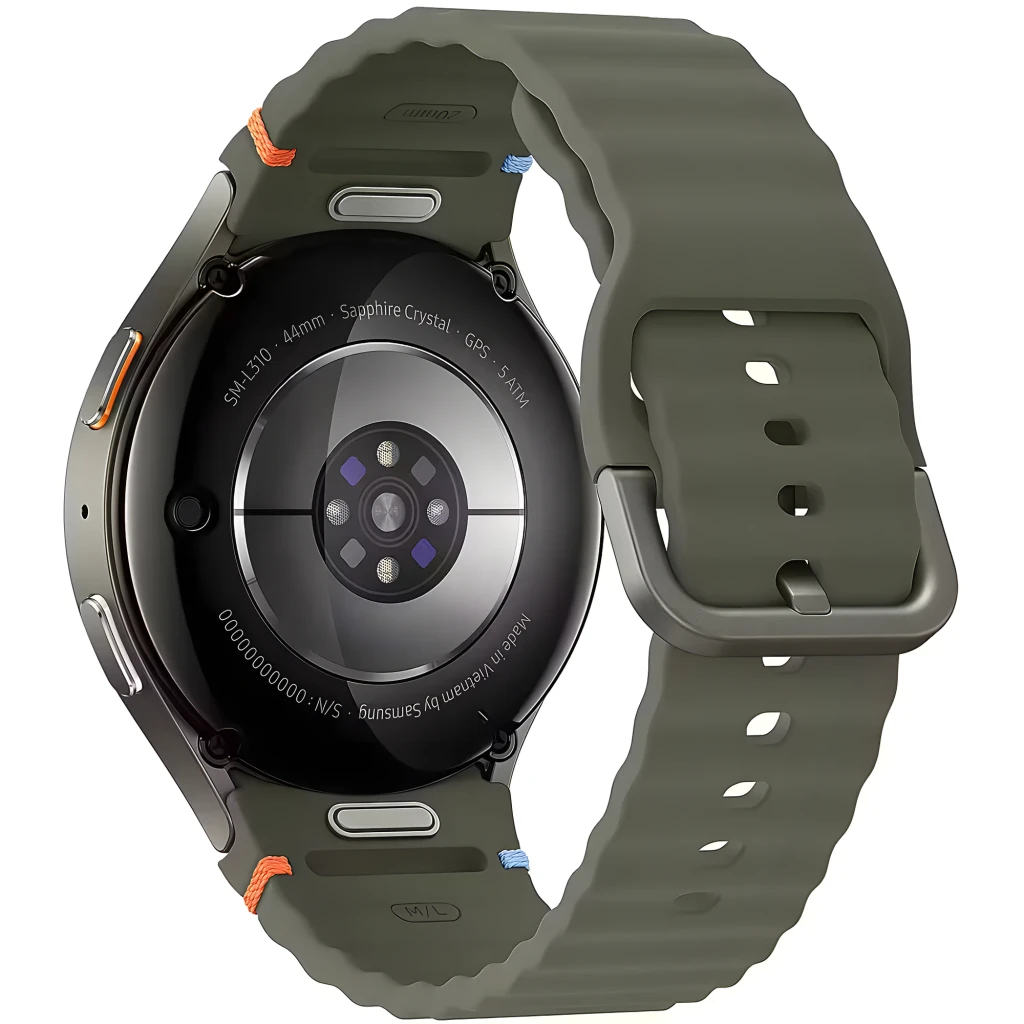 Samsung Galaxy Watch 7 44mm Verde, vista frontal en ángulo: esfera verde lima con número 7, correa silicona verde con - Ítem3