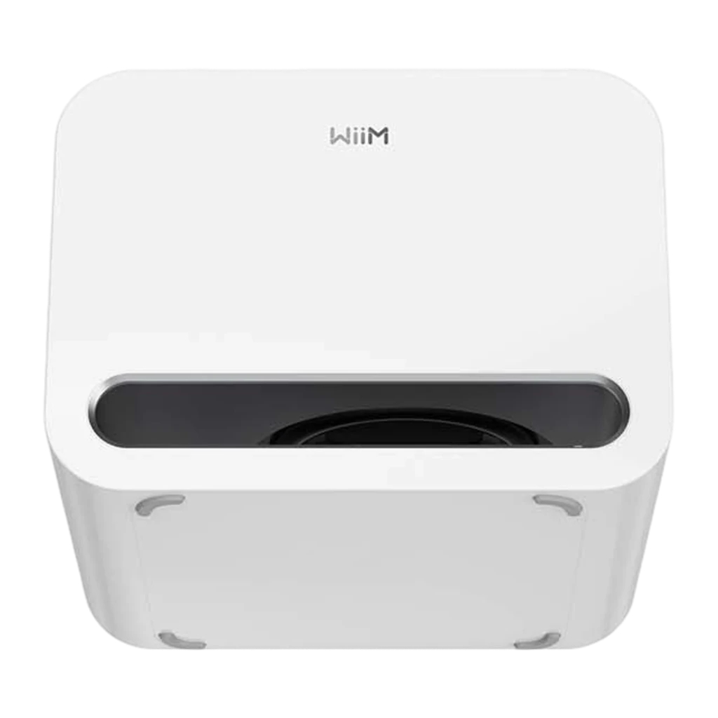 WiiM Sub Pro caisson de basses actif blanc, vue avant: logo WiiM, fente de port reflex horizontale et pieds - Ítem2