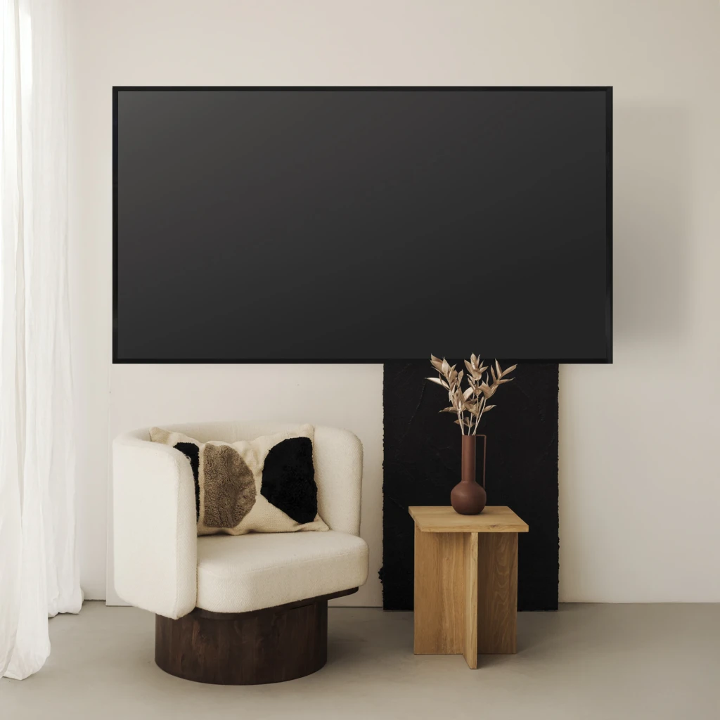 TooQ LP1050F-B soporte pared fijo negro, vista frontal: estructura metálica con nivel de burbuja central y raíles perforados - Ítem4