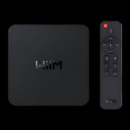 Wiim Reproductor de red Pro Plus rojo, vista superior con mando: unidad negra con logo y mando a distancia con botón de