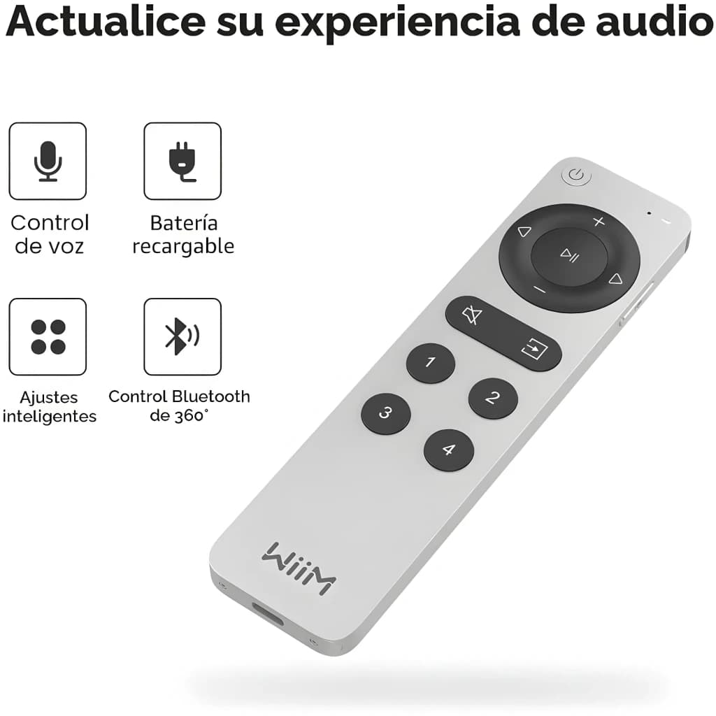 WiiM Remote II Argent, vue de face en angle: télécommande argentée avec molette de navigation, boutons numérotés et points