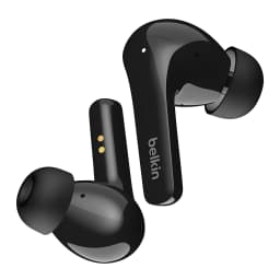 Belkin SoundForm Rhythm Noir, vue avant: deux écouteurs true wireless avec contacts de charge dorés et logo Belkin