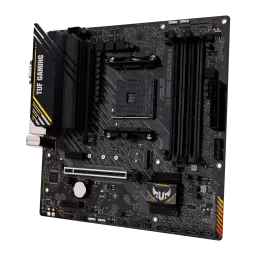 ASUS TUF Gaming A520M-Plus II, vista superior em ângulo: socket AM4, dissipadores VRM e conectores ATX visíveis