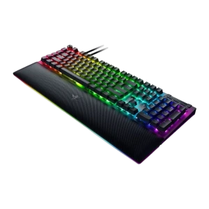 Razer BlackWidow V4 Pro Green Switch negro, vista cenital en ángulo: reposamuñecas en primer plano, teclado numérico y RGB