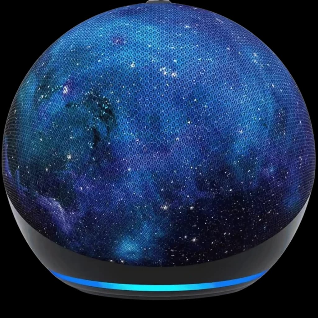 Haut-parleur sphérique bleu galaxie avec base noire et anneau lumineux LED bleu, motif étoiles et nébuleuses, tissu maillé sur toute la surface