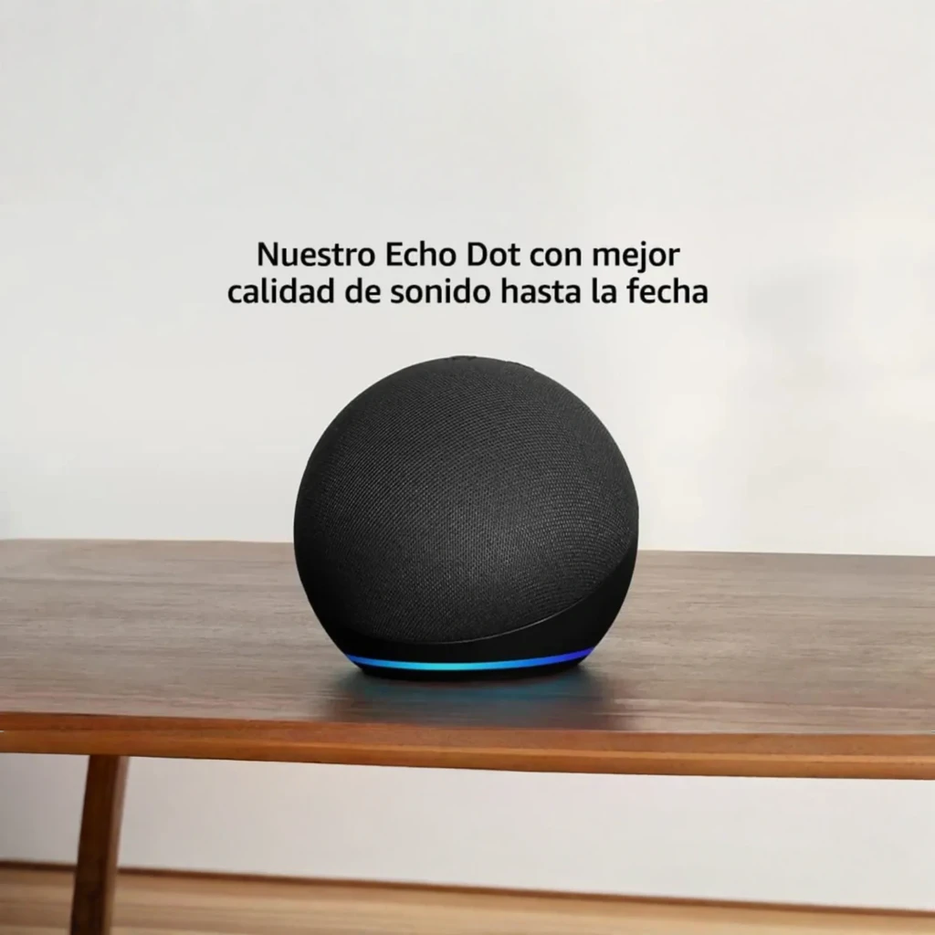 Amazon Echo Dot 5ª generación antracita, vista frontal en ángulo: forma esférica con tela gris y anillo LED azul encendido - Ítem2