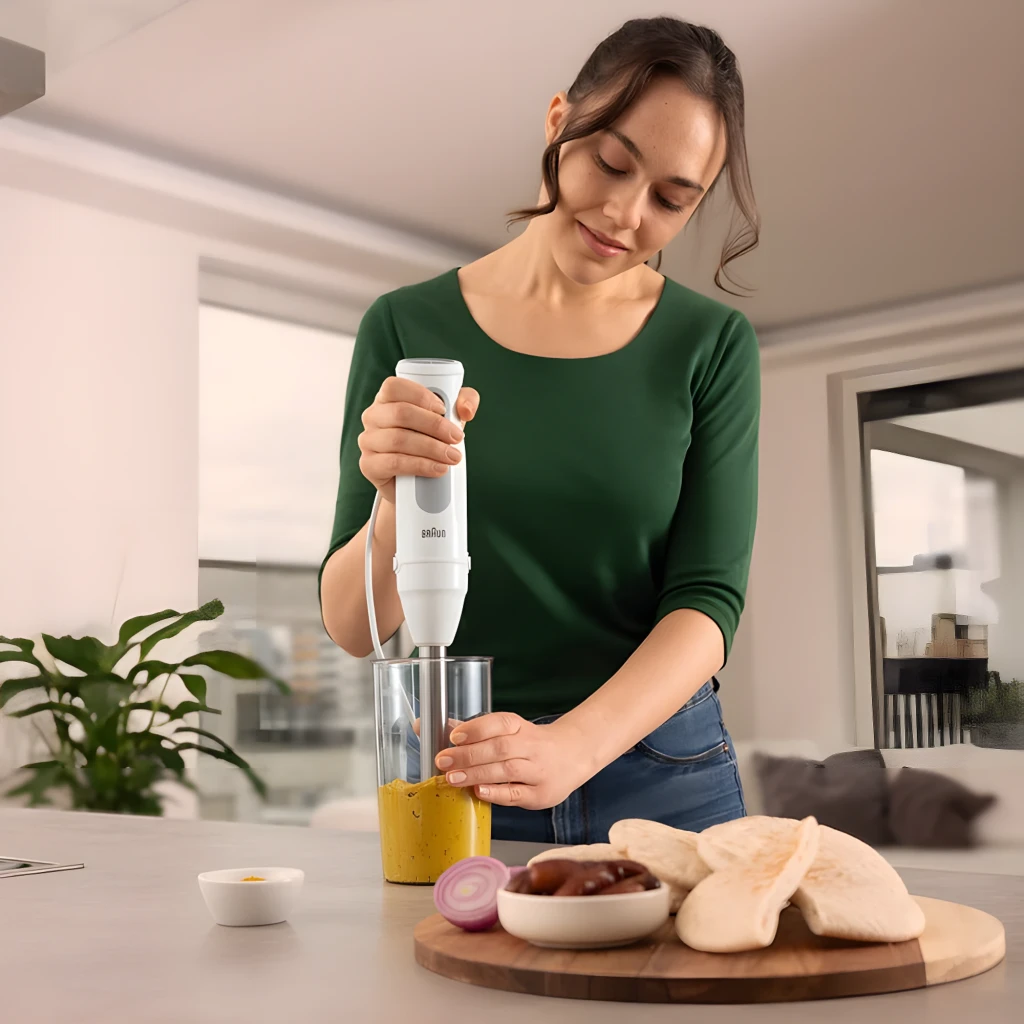 Braun Minipimer MultiQuick 5 MQ 50001 M Blanco, vista frontal: batidora de mano con vaso medidor graduado incluido - Ítem6