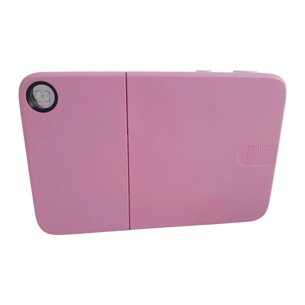 Kodak Printomatic 32GB Rosa, vista frontal: objetivo 8mm, flash y logo Kodak en cuerpo bicolor rosa y blanco - Ítem3