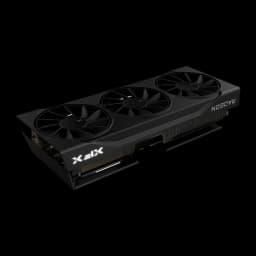 XFX Speedster Swift Radeon RX 9070 OC 16GB negro, vista frontal en ángulo: tres ventiladores y logo XFX iluminado