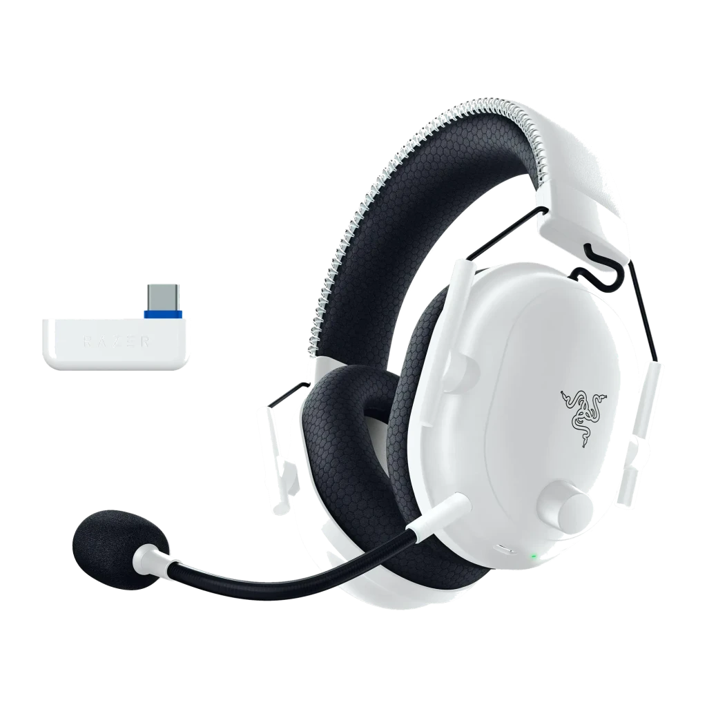 Razer BlackShark V2 Pro for PlayStation blanco, vista frontal en ángulo: auricular inalámbrico con micrófono flexible, - Ítem1