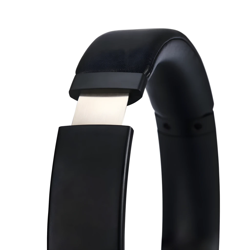 Panasonic RB-M600BE-K Negro, vista frontal: auriculares over-ear con almohadillas acolchadas y diadema sobre fondo oscuro - Ítem5