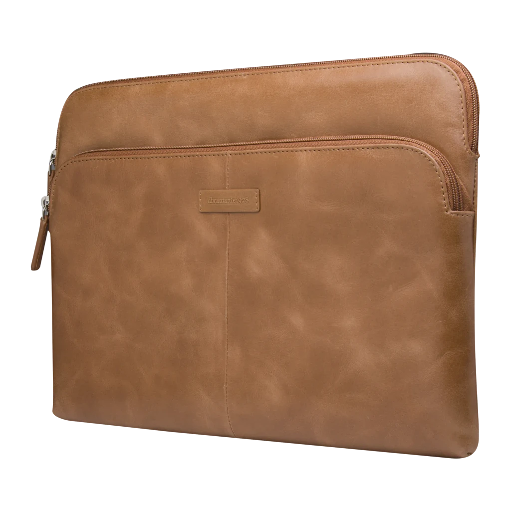 dbramante1928 Skagen Pro+ 35,6 cm Funda Bronceado, vista frontal: cuero bronceado con bolsillo exterior y cremallera plateada - Ítem1
