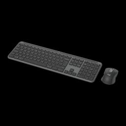 Logitech Signature Slim Combo MK950 Grafito, vista en perspectiva: ángulo tres cuartos mostrando perfil delgado del teclado