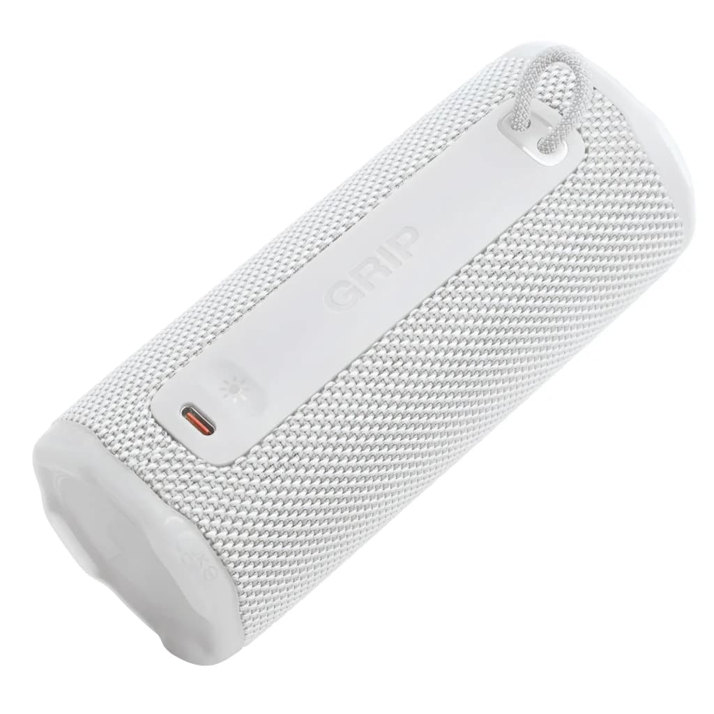 JBL Coluna Bluetooth Grip Branco, vista lateral: tecido branco, porta USB-C, botão Bluetooth e cordão de transporte