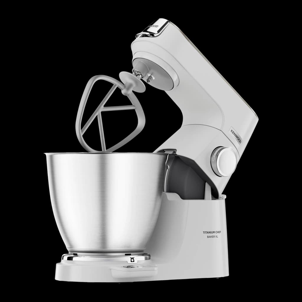 Kenwood KVL65.001WH Titanium Chef Baker XL Blanc, vue avant en angle: tête inclinée avec fouet plat inséré dans le bol