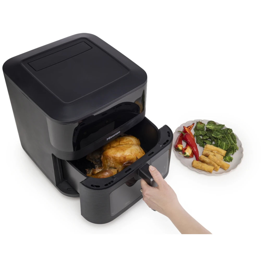 Hisense HAF2100DCD 7,7L 2100W preto, vista frontal: painel tátil digital a 200°C e janela com frango a cozinhar - Item4