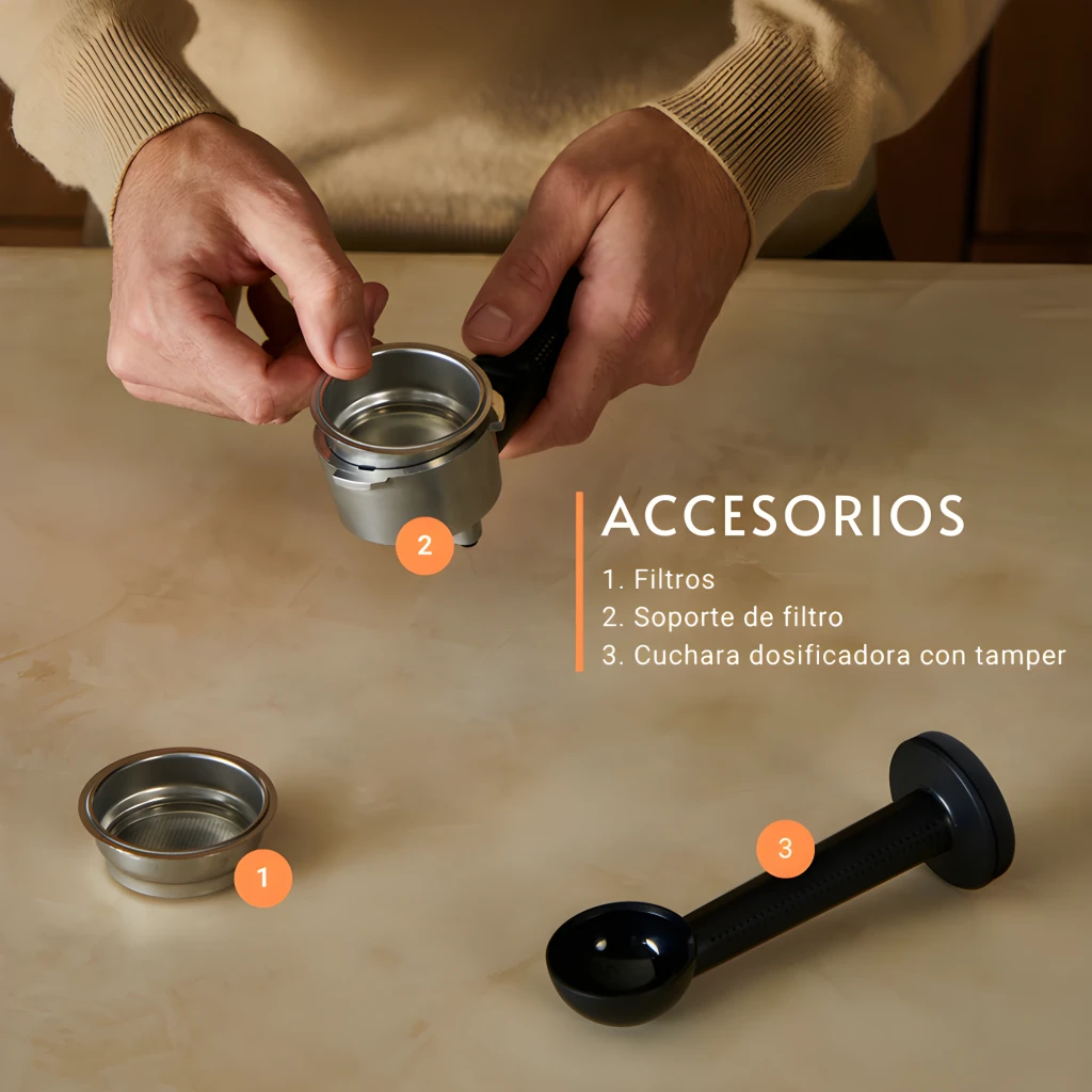 Krups Virtuoso XP441810 noir acier inoxydable, vue en angle: panneau 4 boutons, sélecteur et porte-filtre avec poignée - Ítem4