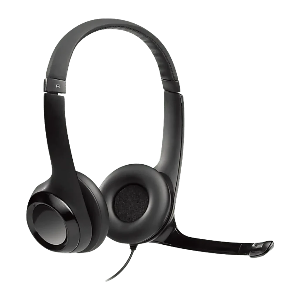 Logitech Auriculares H390 USB-C Negro, vista frontal en ángulo: diadema acolchada, almohadillas y micrófono flexible - Ítem6