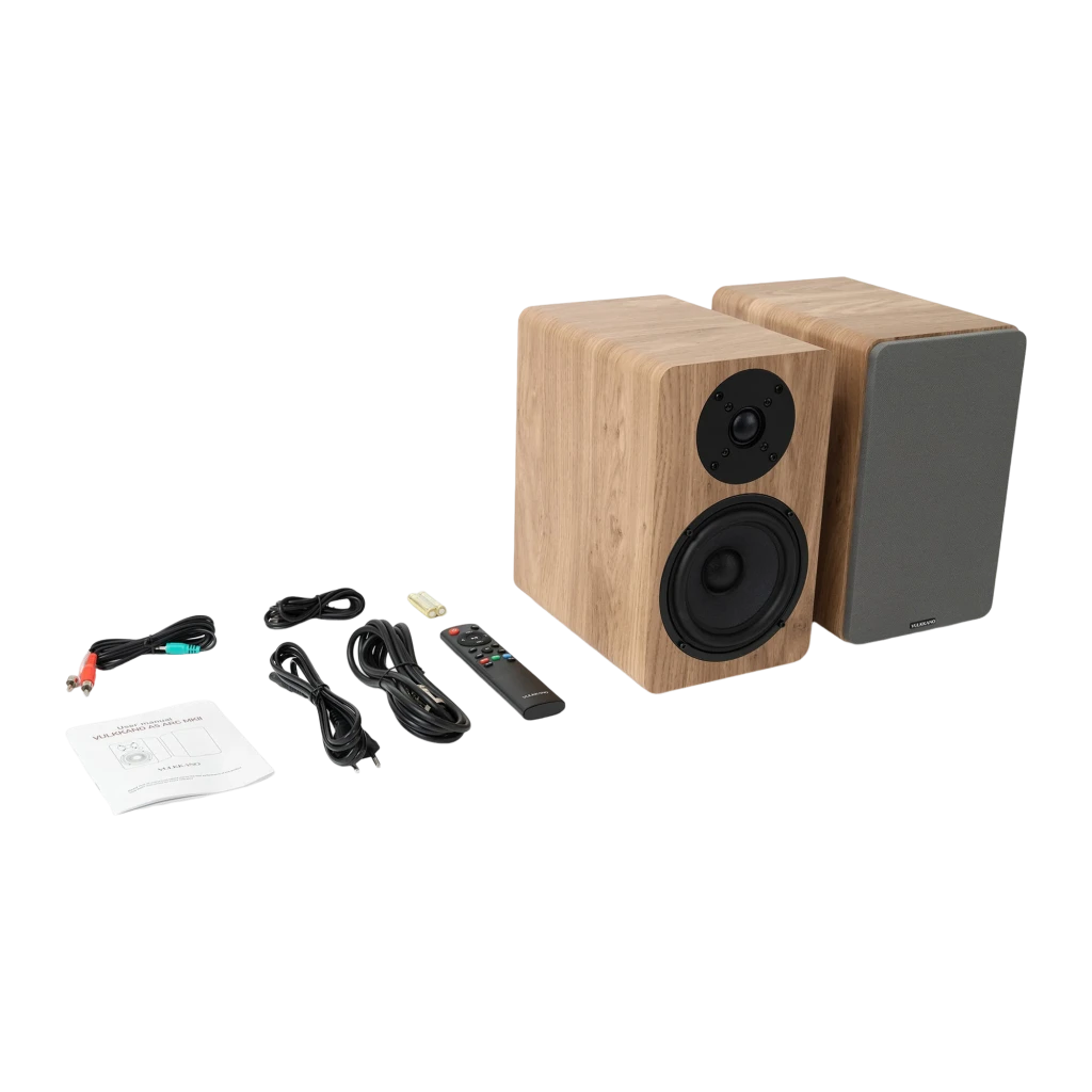 Vulkkano A5 ARC MKII Marrón, vista frontal 3/4: altavoz activo madera con tweeter, woofer y mando a distancia - Ítem4