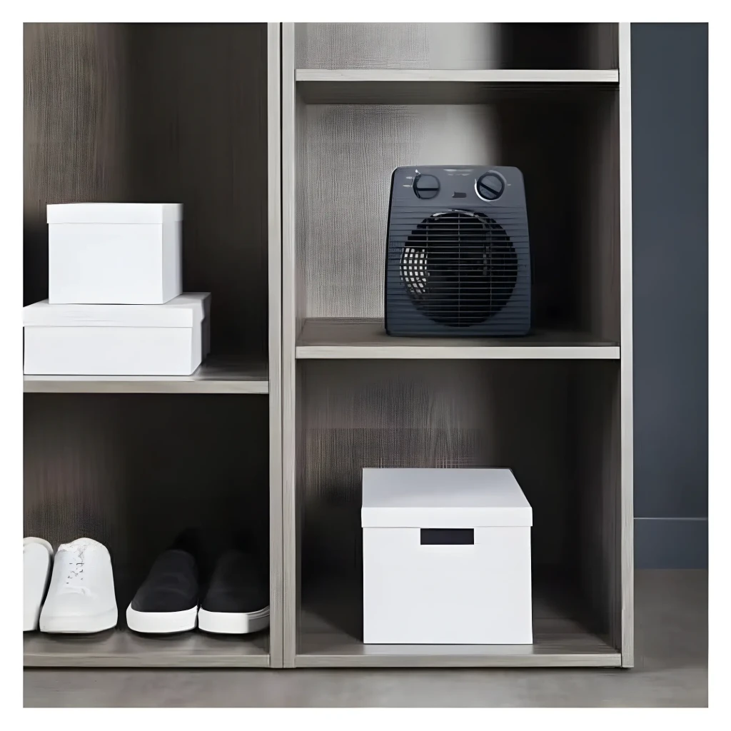 Rowenta SO2211 Compact Power Bleu, vue de face: grille circulaire, deux molettes et voyant rouge central - Ítem4
