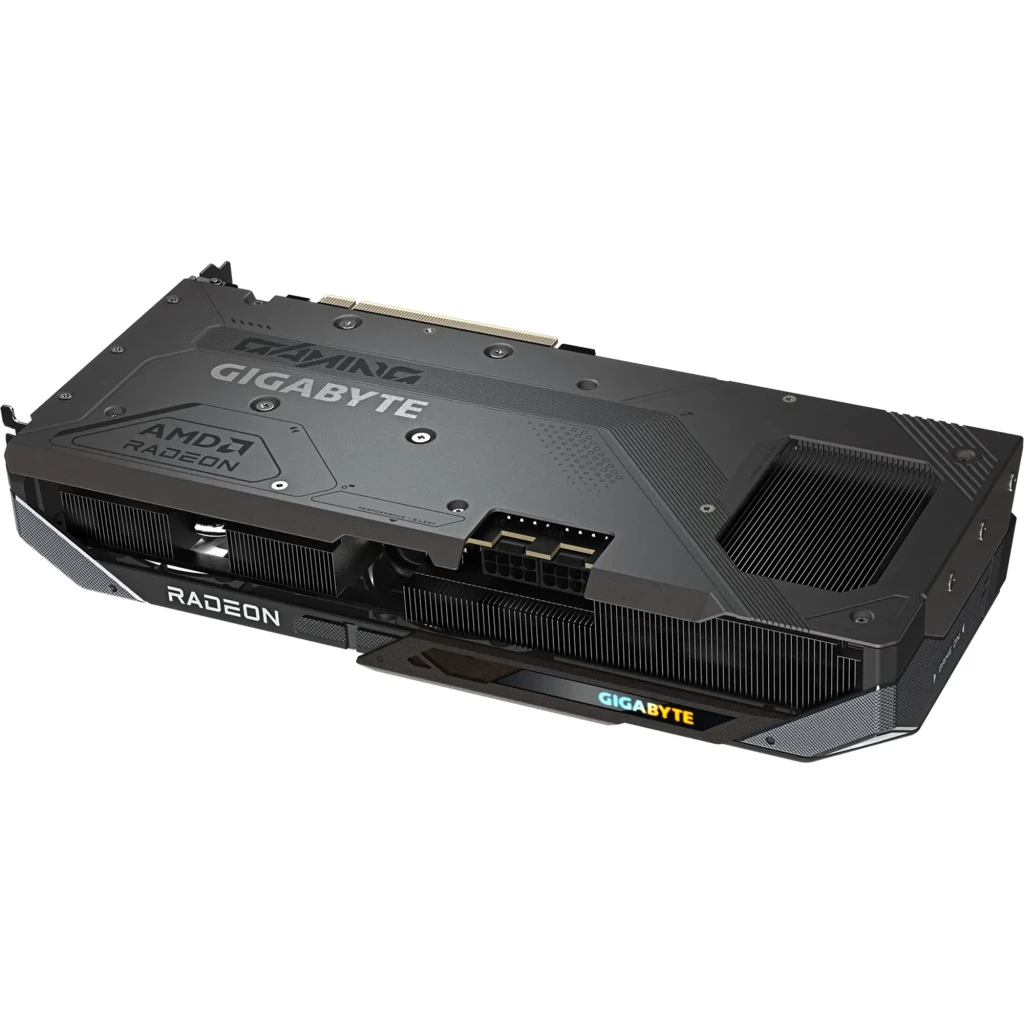Gigabyte Radeon RX 9070 Gaming 16GB preto, vista principal: placa gráfica com triplo ventilador ao lado da caixa - Item8
