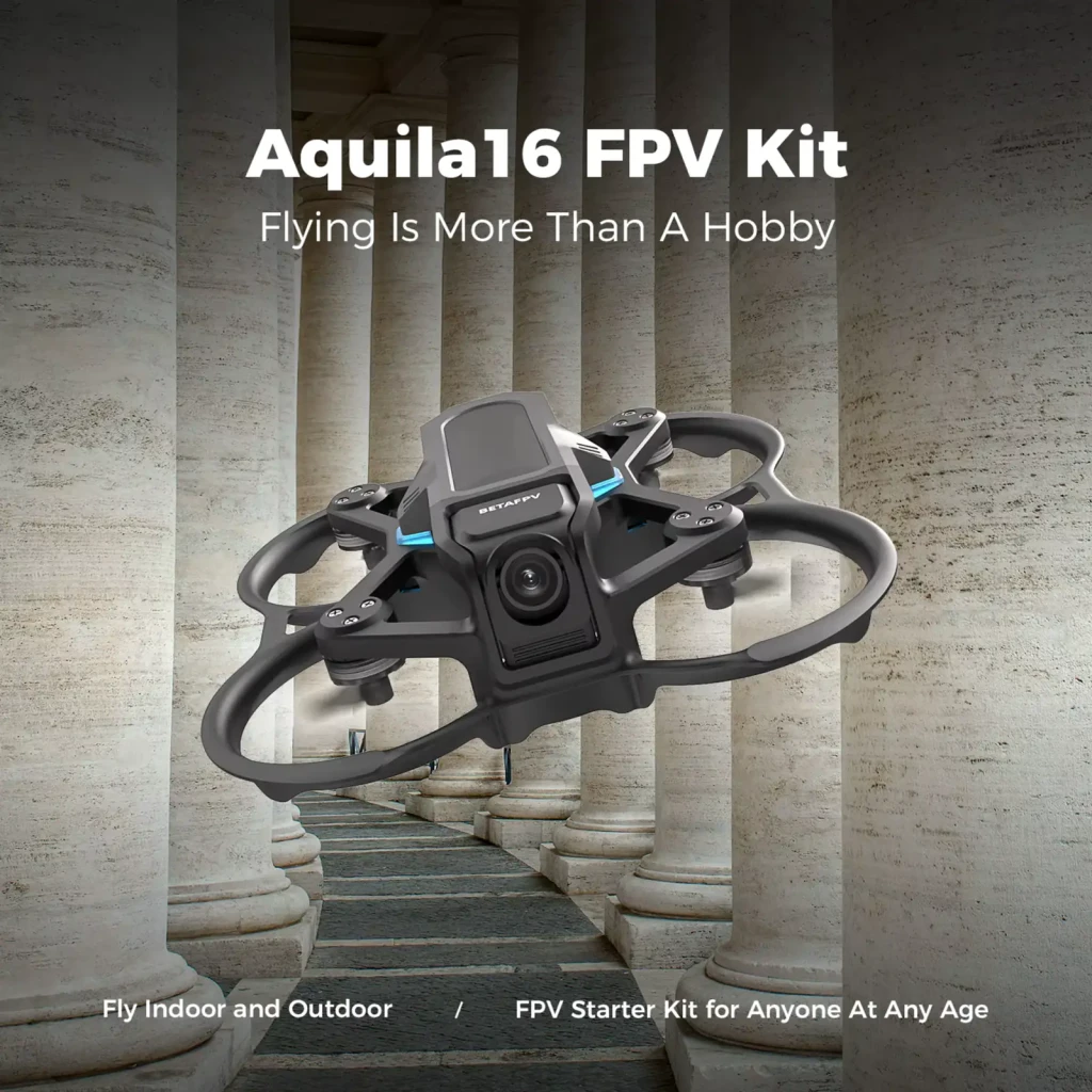 BETAFPV Kit FPV Aquila16, vue ensemble: drone, lunettes FPV et radiocommande en gris sur fond noir - Ítem8
