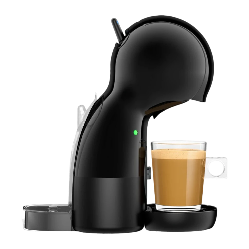 De'Longhi Dolce Gusto EDG110.AB Piccolo XS noir, vue de face: machine avec verre de latte en couches et voyant vert allumé - Ítem3