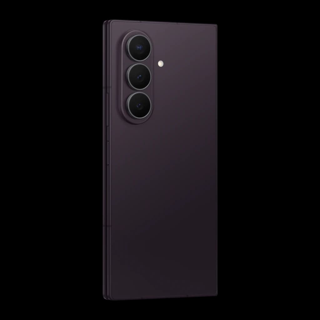 Samsung Galaxy Z Fold8 Ultra 5G 256GB Violeta Noturno, vista traseira em ângulo: módulo de tripla câmera e acabamento mate