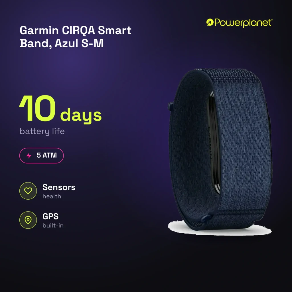 Garmin CIRQA Smart Band S-M azul, vista em ângulo: pulseira têxtil azul-marinho, módulo central e logo Garmin visíveis - Item8